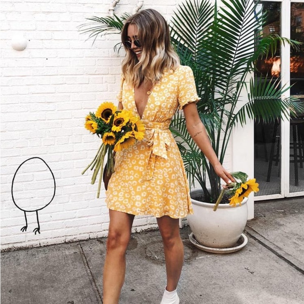 Lulus Garden Explorer Mustard Yellow Floral Print Mini Dress - Size Large